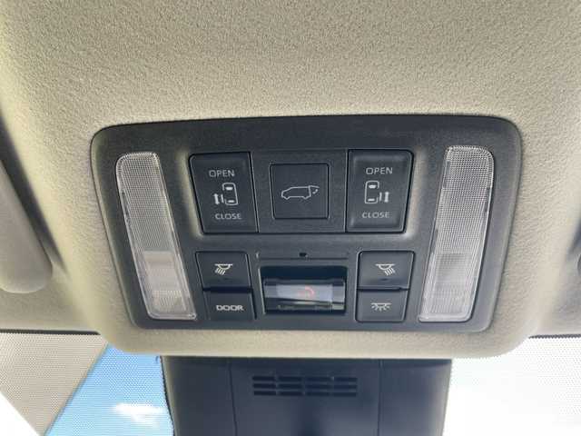 トヨタ ノア ハイブリッド Z 愛知県 2025(令7)年 0.1万km ホワイトパールクリスタルシャイン アドバンストパーク/トヨタセーフティセンス/純正10.5型ディスプレイオーディオナビ/全方位カメラ/両側パワースライドドア/ハーフレザー/レーダークルーズコントロール/シートヒーター/バックカメラ/電動リアゲート/ユニバーサルステップ/ステアリングヒーター/コーナーセンサー/純正アルミホイール/ETC2.0/LEDヘッドライト/リアオートエアコン/レーンキープアシスト/オートマチックハイビーム/ドライブレコーダー/衝突軽減システム/フルセグ/CD DVD/Bluetooth/ステアリングスイッチ/スマートキー/プッシュスタート