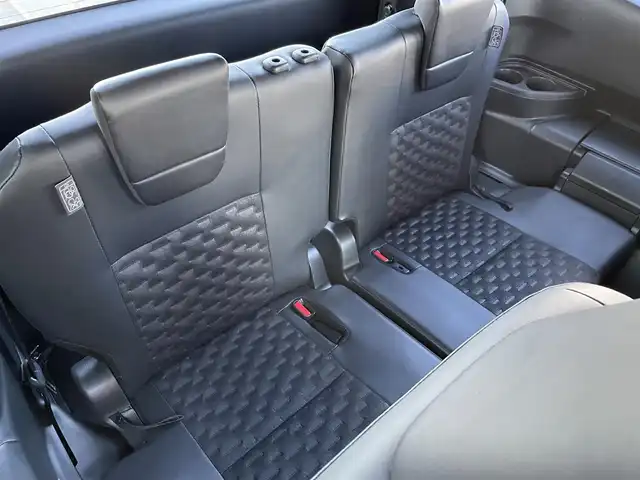 トヨタ ヴォクシー S－Z 東京都 2023(令5)年 2.2万km グリッターブラックガラスフレーク 純正10.5型ナビ/純正14型後席モニター/バックカメラ/Bluetooth/USB/HDMI/CD/DVD/フルセグTV/TVキット/純正サイドバイザー/社外マット/前席シートヒーター/両側電動スライドドア/ETC2.0/前後コーナーセンサー/前方ドライブレコーダー/衝突軽減装置/車線逸脱警報装置/横滑り防止装置/スマートキー/純正LEDライト