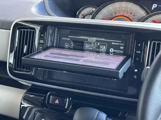 ダイハツ ムーヴ キャンバス G ブラックインテリア リミテッド SAⅢ 静岡県 2019(平31)年 4.2万km パールホワイトⅢ/ライトローズマイカメタリックⅡ 2トーン スマートアシストIII/・衝突回避支援ブレーキ機能/・衝突警報機能/・誤発進抑制機能(前方＋後方)/・車線逸脱警報機能/・先行車発進お知らせ機能/・オートハイビーム/純正8インチナビ/FM/AM/CD/DVD/Bluetooth/SD/両側パワースライドドア/フルセグTV/パノラマモニター/ETC/ドライブレコーダー/フロントガラス熱線/D席シートヒーター/LEDヘッドライト/オートライト