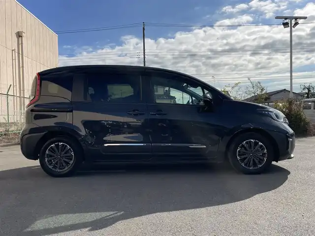 トヨタ シエンタ ハイブリッド Z 東京都 2024(令6)年 2.7万km ダークグレー 純正ナビ/全周囲カメラ/フルセグTV/Bluetooth/USB/HDMI/両側電動スライドドア/前席シートヒーター/ステアリングヒーター/ドライブレコーダー/トヨタセーフティセンス/・プリクラッシュセーフティシステム/・横滑り防止装置/・車線逸脱警報装置/ETC2.0/ブラインドスポットモニター/純正フロアマット/純正サイドバイザー/オートライト/モデリスタAW/スマートキー