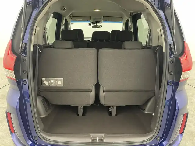 ホンダ フリード G ホンダセンシング 福島県 2017(平29)年 3.5万km コバルトブルーパール ホンダシング　/・CMBS/・ACC/・先行車発進告知/・路外逸脱抑制/・レーンアシスト/・標識認識機能/バックカメラ　/ドライブレコーダー　/ＥＴＣ　/両側パワースライドドア　/ＳＤナビゲーション　/【AM/FM/DVD/CD/Bluetooth/フルセグ】/プッシュスタート　/・スマートキー　/ステアリングスイッチ　/・革巻きステアリング　/・チルトステアリング　/ＬＥＤライト/横滑り防止装置/・アイドリングストップ/純正フロアマット/・ドアバイザー/電動格納ミラー