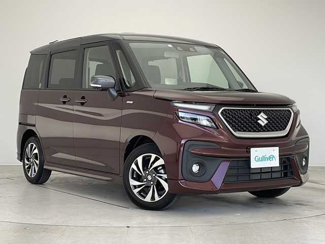 スズキ ソリオ バンディット HV MV 愛知県 2023(令5)年 0.5万km メロウディープレッドパール/ミネラルグレー2トーン 衝突軽減システム/純正9型ディズプレイオーディオ/全方位カメラ/両側パワースライドドア/レーダークルーズコントロール/シートヒーター/フルセグ/CD DVD/Bluetooth/バックカメラ/ヘッドアップディスプレイ/コーナーセンサー/純正アルミホイール/LEDヘッドライト/オートライト/ステアリングスイッチ/スマートキー/プッシュスタート