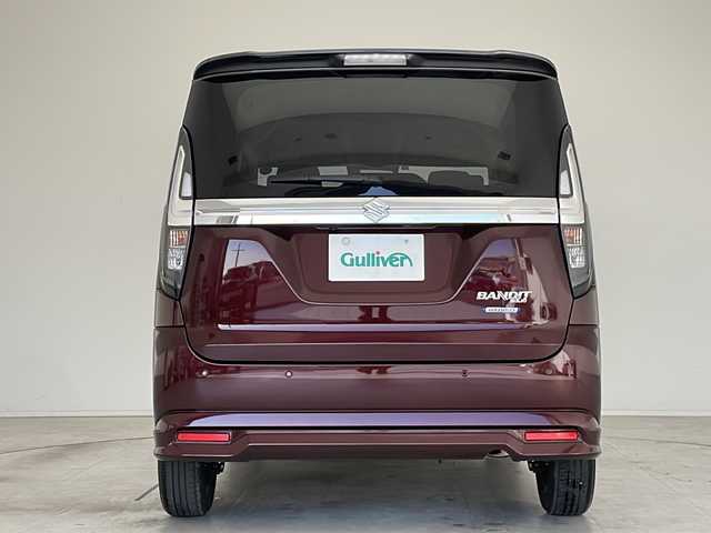 スズキ ソリオ バンディット HV MV 愛知県 2023(令5)年 0.5万km メロウディープレッドパール/ミネラルグレー2トーン 衝突軽減システム/純正9型ディズプレイオーディオ/全方位カメラ/両側パワースライドドア/レーダークルーズコントロール/シートヒーター/フルセグ/CD DVD/Bluetooth/バックカメラ/ヘッドアップディスプレイ/コーナーセンサー/純正アルミホイール/LEDヘッドライト/オートライト/ステアリングスイッチ/スマートキー/プッシュスタート