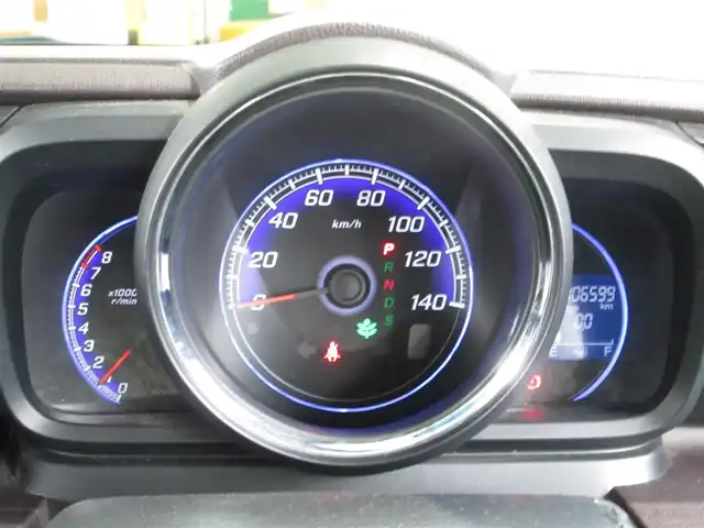 ホンダ Ｎ ＯＮＥ プレミアム ツアラー Lパッケージ 千葉県 2013(平25)年 10.7万km プレミアムイエローパールⅡ ツートンカラースタイル(黄×黒)/純正ナビ、ワンセグTV/バックカメラ/純正オーディオ【DVD/CD/SD】/HIDヘッドライト&ハロゲンフォグ/クルーズコントロール/パドルシフト付き革巻きステアリング/ナビ連動ステアリングスイッチ/社外ツィーター/ETC、スペアキー/取扱説明書/ナビ取扱説明書/整備記録簿(H26/R1/2/3/4/5)