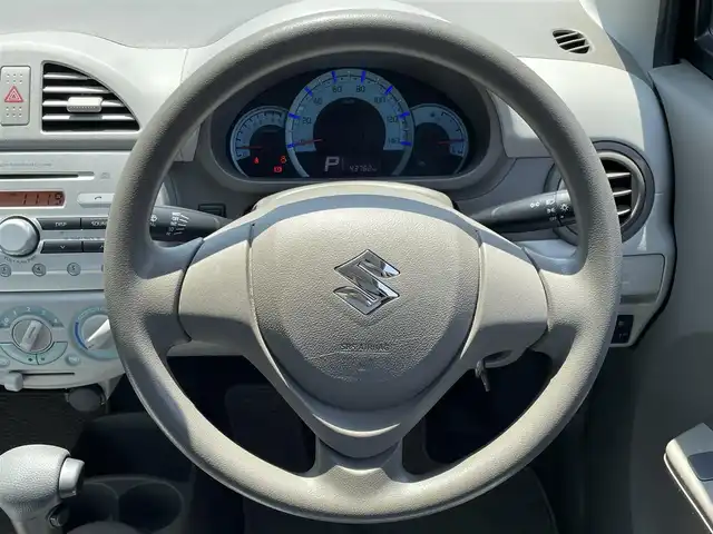 スズキ アルト エコ L 福岡県 2014(平26)年 4.4万km アーバンブラウンパールメタリック ・純正フロアマット/・盗難防止装置/・アイドリングストップ/・CDチェンジャー/・パワーウィンドウ/・パワーステアリング/・リモコンキー/・エアバッグ