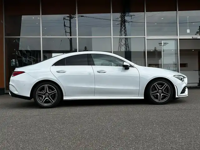 メルセデス・ベンツ ＣＬＡ２００ｄ AMGライン 富山県 2021(令3)年 3.9万km 白 HDDナビ/フルセグテレビ/バックカメラ/アイドリングストップ/ACC/プッシュスタート/ETC2.0/前席シートヒーター/前席パワーシート/Bluetooth接続/ワイヤレス充電/アンビエントライト/純正ドラレコ/純正18インチAW