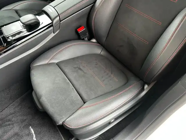 メルセデス・ベンツ ＣＬＡ２００ｄ AMGライン 富山県 2021(令3)年 3.9万km 白 HDDナビ/フルセグテレビ/バックカメラ/アイドリングストップ/ACC/プッシュスタート/ETC2.0/前席シートヒーター/前席パワーシート/Bluetooth接続/ワイヤレス充電/アンビエントライト/純正ドラレコ/純正18インチAW