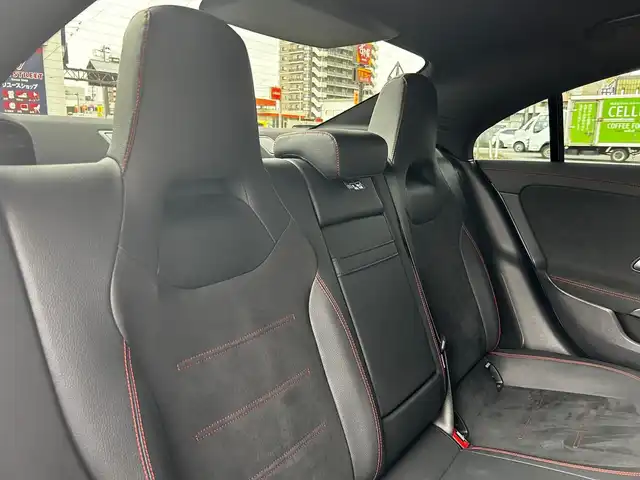 メルセデス・ベンツ ＣＬＡ２００ｄ AMGライン 富山県 2021(令3)年 3.9万km 白 HDDナビ/フルセグテレビ/バックカメラ/アイドリングストップ/ACC/プッシュスタート/ETC2.0/前席シートヒーター/前席パワーシート/Bluetooth接続/ワイヤレス充電/アンビエントライト/純正ドラレコ/純正18インチAW