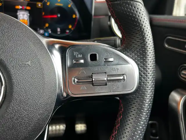 メルセデス・ベンツ ＣＬＡ２００ｄ AMGライン 富山県 2021(令3)年 3.9万km 白 HDDナビ/フルセグテレビ/バックカメラ/アイドリングストップ/ACC/プッシュスタート/ETC2.0/前席シートヒーター/前席パワーシート/Bluetooth接続/ワイヤレス充電/アンビエントライト/純正ドラレコ/純正18インチAW