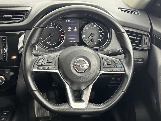 日産 エクストレイル 20Xi 道央・札幌 2020(令2)年 6.1万km ブリリアントホワイトパール ・４WD/・純正SDナビ/　CD/DVD/SD/BT/フルセグ/・アラウンドビューモニター/・デジタルインナーミラー/・ETC/・プロパイロット/・エマージェンシーブレーキ/・レーダークルーズコントロール/・レーンキープアシスト/・クリアランスソナー/・ダウンヒルアシストコントロール/・カプロンシート/・LEDヘッドライト/・フォグライト/・オートライト/・プッシュスタート/・スマートキー/・純正フロアマット/・ドアバイザー