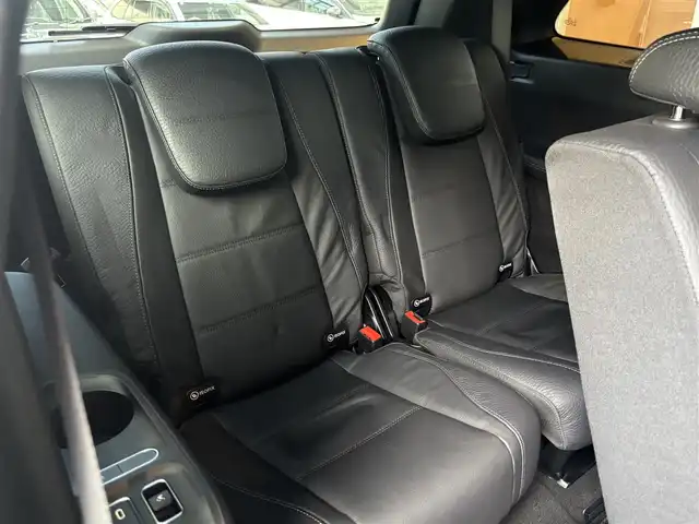 メルセデス・ベンツ Ｍ・ベンツ ＧＬＳ４５０ｄ 4マチック 宮城県 2024(令6)年 0.8万km セレナイトグレー レーダーセーフティパッケージ/純正メモリナビ/フルセグTV/AppleCarPlay/全周囲カメラ/黒革シート/全席シートヒーター/シートエアコン/パワーシート/アイドリングストップ/ACC/BSM/LKA/衝突軽減ブレーキ/障害物センサー/マルチビームLEDヘッドライト/ステアリングヒーター/ステアリングスイッチ/パドルシフト/電動パーキング/オートホールド/置くだけ充電器/デジタルインナーミラー/純正22インチAMG AW