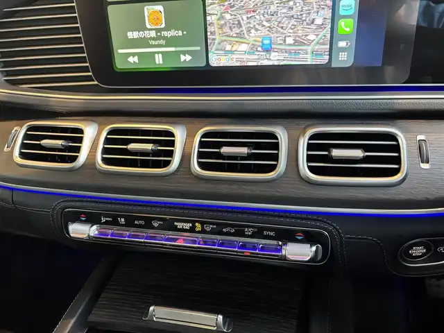 メルセデス・ベンツ Ｍ・ベンツ ＧＬＳ４５０ｄ 4マチック 宮城県 2024(令6)年 0.8万km セレナイトグレー レーダーセーフティパッケージ/純正メモリナビ/フルセグTV/AppleCarPlay/全周囲カメラ/黒革シート/全席シートヒーター/シートエアコン/パワーシート/アイドリングストップ/ACC/BSM/LKA/衝突軽減ブレーキ/障害物センサー/マルチビームLEDヘッドライト/ステアリングヒーター/ステアリングスイッチ/パドルシフト/電動パーキング/オートホールド/置くだけ充電器/デジタルインナーミラー/純正22インチAMG AW