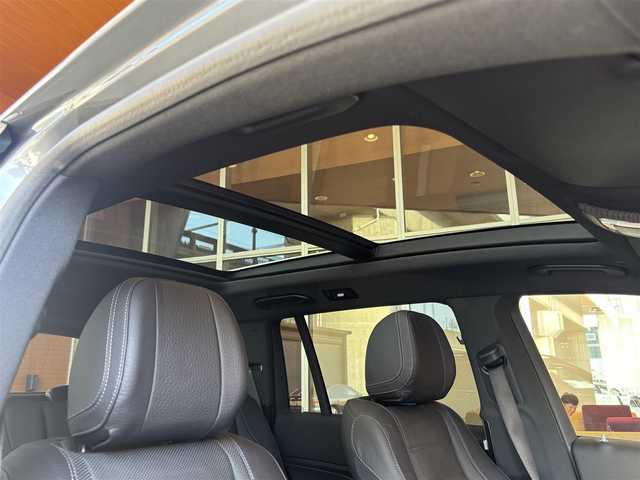 メルセデス・ベンツ Ｍ・ベンツ ＧＬＳ４５０ｄ 4マチック 宮城県 2024(令6)年 0.8万km セレナイトグレー AMGラインパッケージ/レーダーセーフティパッケージ/パノラミックスライディングルーフ/ヘッドアップディスプレイ/純正メモリナビ/フルセグTV/360°カメラシステム/AppleCarPlay/ブラックレザーシート/全席シートヒーター/D/N席シートベンチレーション/マルチビームLEDヘッドライト/オートマチックハイビーム/ステアリングヒーター/ステアリングスイッチ/パドルシフト/置くだけ充電器/社外デジタルインナーミラー/純正22インチAW/キーレスゴー/パワーバックドア