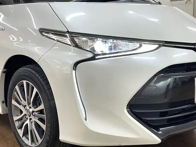トヨタ エスティマ ハイブリッド アエラス スマート 道央・札幌 2016(平28)年 7.9万km ホワイトパールクリスタルシャイン 4WD/純正SDナビ/・フルセグTV/CD/DVD/BT/SD/バックカメラ/両側パワースライドドア/合成皮革シート/前席シートヒーター/運転席パワーシート/クルーズコントロール/ビルトインETC/衝突被害軽減ブレーキ/レーンキープアシスト/横滑り防止装置/オートマチックハイビーム/プッシュスタート/スマートキー/純正フロアマット/純正ドアバイザー/ウインカーミラー/オートライト/LEDヘッドライト/AC100V電源/2列目オットマン/3列シート/純正17インチAW/保証書/取扱説明書/ナビ説明書