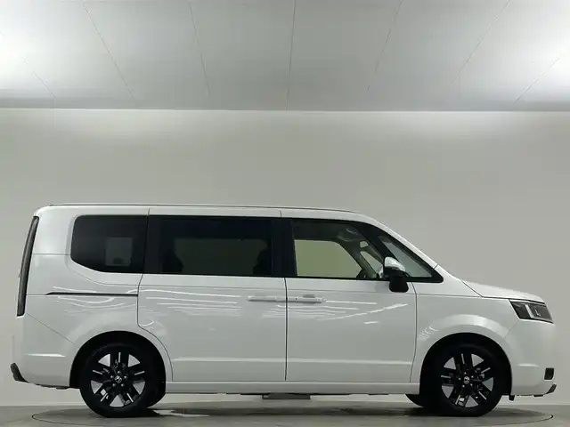 ホンダ ステップワゴン eHEV エアー EX 埼玉県 2025(令7)年 0.1万km未満 プラチナホワイトパール 11.4インチナビHonda CONNECTナビ　バックカメラ　パワーバックドア　両側パワースライドドア　ハーフレザーシート　シートヒーター　ＬＥＤヘッドライト　フォグランプ　スマートキー　プッシュスタート