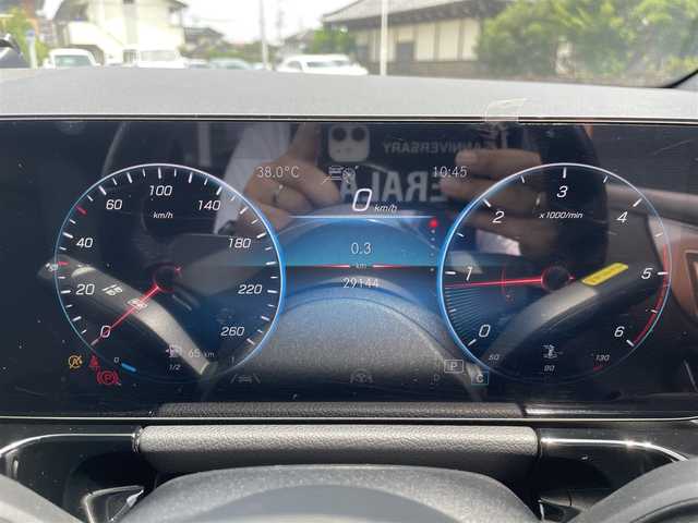 メルセデス・ベンツ Ｂ２００ｄ 栃木県 2021(令3)年 3万km ポーラホワイト ワンオーナー /レーダーセーフティ /ハーフレザー /パワーシート /シートヒーター /ナビ/フルセグ/バックカメラ/ETC/ACC/レーンキープアシスト/ブラインドスポット /LEDヘッドライト/オートライト/パワーバックドア