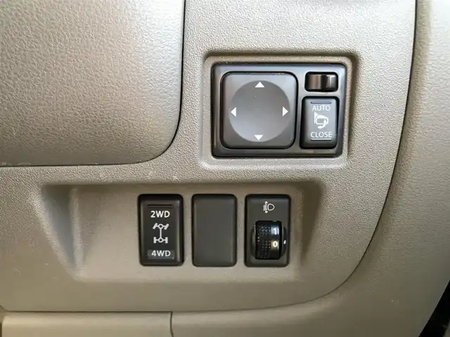 日産 マーチ ボレロ 富山県 2013(平25)年 5.1万km ナイトベールパープル 〇純正CDステレオ/〇ドライブレコーダー/〇ハロゲンヘッドランプ/〇オートライト/〇純正14インチアルミ/〇革巻きステアリング/〇デジタル表示プッシュ式オートエアコン/〇パワーウィンドウ/〇アナログメーター/〇インテリジェントキー/〇禁煙車