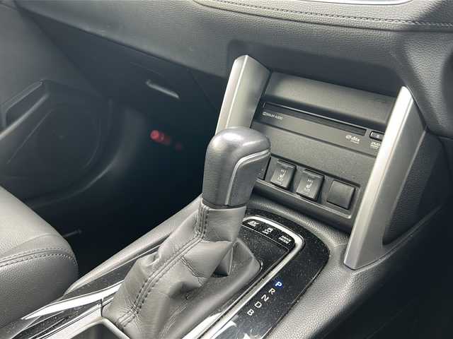 トヨタ カローラ クロス ハイブリッド Z 長野県 2022(令4)年 1.8万km アバンギャルドブロンズメタリック ・純正10.5インチディスプレイオーディオ/CD DVD フルセグTV Bluetooth/・バックカメラ/・ビルトインETC/・ワンオーナー/・トヨタセーフティセンス/・レーンキープアシスト/・オートマチックハイビーム/・レーダークルーズコントロール/・コーナーセンサー/・パワーバックドア/・純正18インチアルミホイール/・LEDヘッドライト/・オートライト/・フォグライト/・ルーフレール/・パワーシート(D席)/・ハーフレザー調シート/・横滑り防止装置/・ステアリングリモコン/・ウィンカーミラー/・電動格納ミラー/・スマートキー/・エンジンプッシュスタート