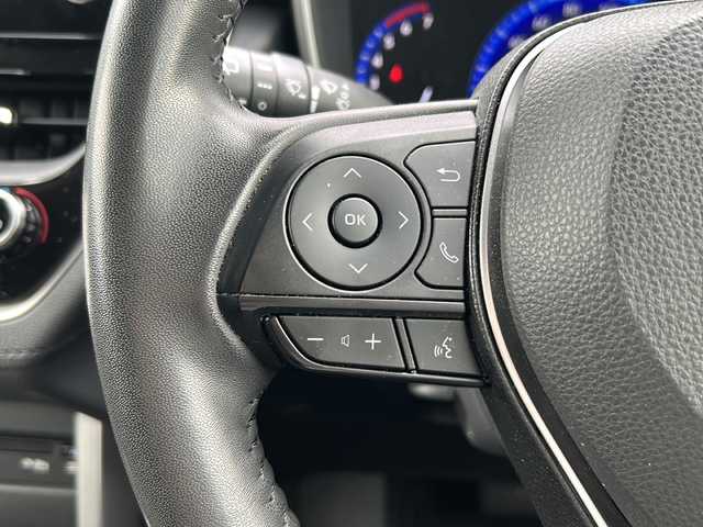 トヨタ カローラ クロス ハイブリッド Z 長野県 2022(令4)年 1.8万km アバンギャルドブロンズメタリック ・純正10.5インチディスプレイオーディオ/CD DVD フルセグTV Bluetooth/・バックカメラ/・ビルトインETC/・ワンオーナー/・トヨタセーフティセンス/・レーンキープアシスト/・オートマチックハイビーム/・レーダークルーズコントロール/・コーナーセンサー/・パワーバックドア/・純正18インチアルミホイール/・LEDヘッドライト/・オートライト/・フォグライト/・ルーフレール/・パワーシート(D席)/・ハーフレザー調シート/・横滑り防止装置/・ステアリングリモコン/・ウィンカーミラー/・電動格納ミラー/・スマートキー/・エンジンプッシュスタート
