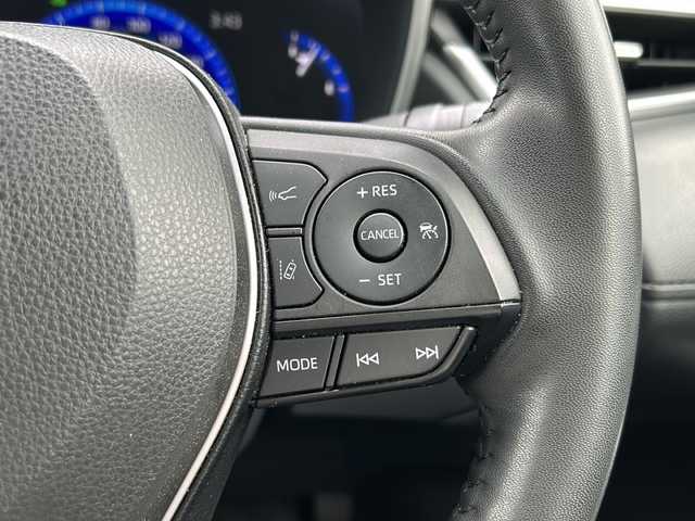 トヨタ カローラ クロス ハイブリッド Z 長野県 2022(令4)年 1.8万km アバンギャルドブロンズメタリック ・純正10.5インチディスプレイオーディオ/CD DVD フルセグTV Bluetooth/・バックカメラ/・ビルトインETC/・ワンオーナー/・トヨタセーフティセンス/・レーンキープアシスト/・オートマチックハイビーム/・レーダークルーズコントロール/・コーナーセンサー/・パワーバックドア/・純正18インチアルミホイール/・LEDヘッドライト/・オートライト/・フォグライト/・ルーフレール/・パワーシート(D席)/・ハーフレザー調シート/・横滑り防止装置/・ステアリングリモコン/・ウィンカーミラー/・電動格納ミラー/・スマートキー/・エンジンプッシュスタート
