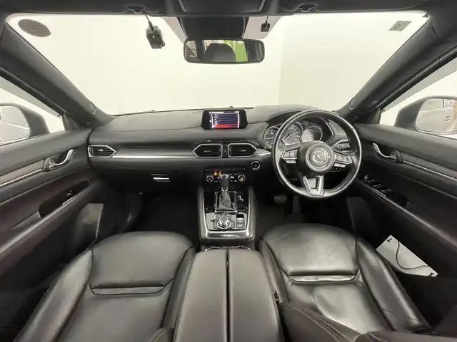 マツダ ＣＸ－８ XD Lパッケージ 道央・札幌 2018(平30)年 7.7万km チタニウムフラッシュマイカ ・４WD/・純正SDナビ/　BT/CD/DVD/USB/AUX/フルセグ/・ヘッドアップディスプレイ/・社外ETC/・純正前方ドライブレコーダー/・バックカメラ/・左サイドカメラ/・レーダークルーズコントロール/・スマートシティブレーキサポート/・レーンキープアシスト/・横滑り防止/・ブラインドスポットモニター/・ロードサインアシスト/・レザーシート/・前席シートヒーター/・セカンドシートシートヒーター/・ステアリングヒーター/・電動リアゲート/・前席パワーシート/・運転席シートメモリー/・純正フロアマット/・純正サマー19インチAW/・LEDヘッドライト/・オートライト/・オートマチックハイビーム/・プッシュスタート/・スマートキー/・スペアキー/・純正エンジンスターター/・取扱説明書/・保証書