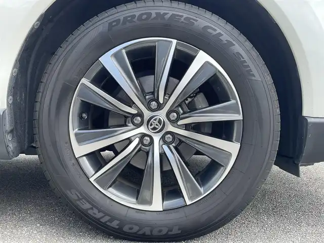 トヨタ ハリアー G 宮崎県 2021(令3)年 5.6万km ホワイトパールクリスタルシャイン 純正ディスプレイオーディオ/・Bluetooth・AM・FM/バックカメラ/ビルトインETC/デジタルインナーミラー/360度ドライブレコーダー【DC5001DT】/パワーバックドア/D席パワーシート/純正フロアマット/純正18インチアルミホイール/Fエンブレム・ヘッドライト・ドアピラー【PPF】/スペアキー有り/取説・DA取説・保証書