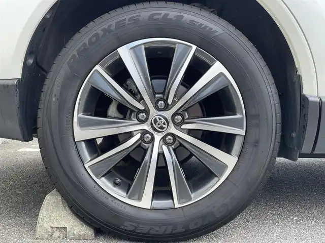 トヨタ ハリアー G 宮崎県 2021(令3)年 5.6万km ホワイトパールクリスタルシャイン 純正ディスプレイオーディオ/・Bluetooth・AM・FM/バックカメラ/ビルトインETC/デジタルインナーミラー/360度ドライブレコーダー【DC5001DT】/パワーバックドア/D席パワーシート/純正フロアマット/純正18インチアルミホイール/Fエンブレム・ヘッドライト・ドアピラー【PPF】/スペアキー有り/取説・DA取説・保証書