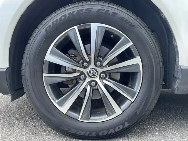 トヨタ ハリアー G 宮崎県 2021(令3)年 5.6万km ホワイトパールクリスタルシャイン 純正ディスプレイオーディオ/・Bluetooth・AM・FM/バックカメラ/ビルトインETC/デジタルインナーミラー/360度ドライブレコーダー【DC5001DT】/パワーバックドア/D席パワーシート/純正フロアマット/純正18インチアルミホイール/Fエンブレム・ヘッドライト・ドアピラー【PPF】/スペアキー有り/取説・DA取説・保証書