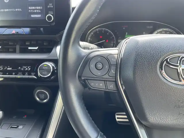 トヨタ ハリアー G 宮崎県 2021(令3)年 5.6万km ホワイトパールクリスタルシャイン 純正ディスプレイオーディオ/・Bluetooth・AM・FM/バックカメラ/ビルトインETC/デジタルインナーミラー/360度ドライブレコーダー【DC5001DT】/パワーバックドア/D席パワーシート/純正フロアマット/純正18インチアルミホイール/Fエンブレム・ヘッドライト・ドアピラー【PPF】/スペアキー有り/取説・DA取説・保証書