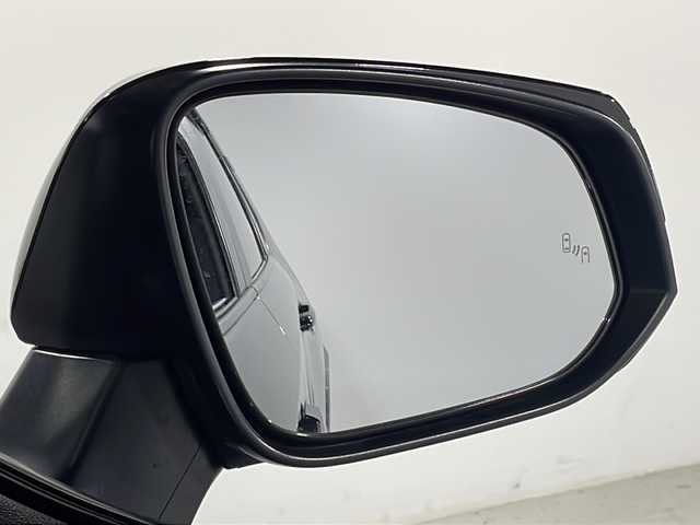 トヨタ ＲＡＶ４ アドベンチャー 広島県 2023(令5)年 1.6万km アティチュードブラックマイカ 禁煙車/純正１０．５型ディスプレイオーディオ/バックカメラ/温／冷シート/デジタルインナーミラー/電動リアゲート/ブラインドスポットモニター/パワーシート/レーダークルーズコントロール/ホールド機能付電動パーキングブレーキ/ＥＴＣ２．０/ドラレコ/MTモード付ATシフト/ルーフレール/衝突被害軽減システム/ステアリングヒーター/LEDヘッドライト/フォグランプ/純正19インチアルミホイール(235/55/R19)/エアバッグ(運転席/助手席/サイド/カーテン)