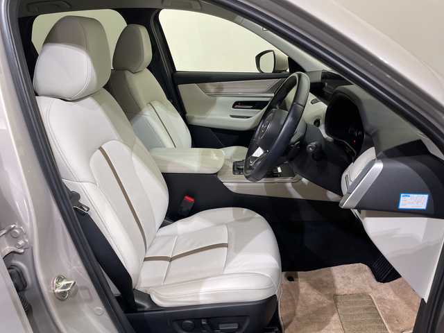 マツダ ＣＸ－６０ 25S エクスクルーシブモード 愛媛県 2023(令5)年 2万km プラチナクォーツメタリック １２．３型ナビ/フルセグ／Ｂｌｕｅｔｏｏｔｈ／ａｐｐｌｅｃａｒｐｌａｙ／ａｎｄｒｏｉｄａｕｔｏ/全方位カメラ/衝突軽減ブレーキ/レーダークルーズコントロール/電動リアゲート/前後ドライブレコーダー/前後コーナーセンサー/オートマチックハイビーム/DN席パワーシート/シートヒーター/レザーシート/ブラインドスポットモニター