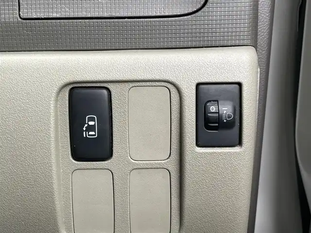ダイハツ タント X 4WD セレクション 青森県 2010(平22)年 8.9万km パールホワイトⅢ ４WD/純正オーディオ（CD/AM/FM）/社外エンジンスターター/片側パワースライドドア/パワーウインドウ/電動格納ミラー/純正フロアマット/純正ドアバイザー