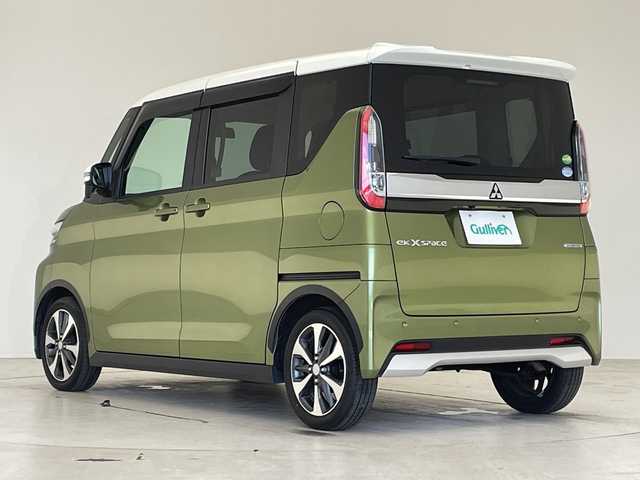 三菱 ｅＫクロススペース G 愛知県 2020(令2)年 4.5万km Ｄグリーン 純正9型ナビ ＳＤカードなし/バックカメラ/衝突軽減システム/ハンズフリースライドドア/シートヒーター/片側パワースライド/アイドリングストップ/横滑り防止装置/ステアリングスイッチ/スマートキー/プッシュスタート