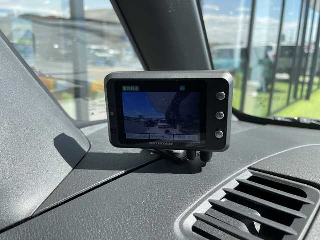 三菱 ｅＫクロススペース G 愛知県 2020(令2)年 4.5万km Ｄグリーン 純正9型ナビ ＳＤカードなし/バックカメラ/衝突軽減システム/ハンズフリースライドドア/シートヒーター/片側パワースライド/アイドリングストップ/横滑り防止装置/ステアリングスイッチ/スマートキー/プッシュスタート