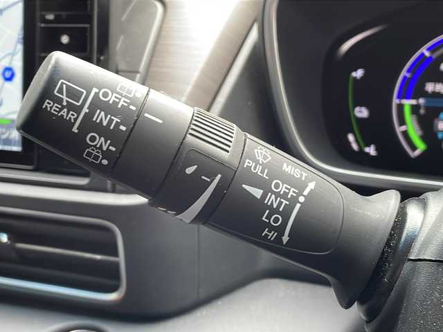 ホンダ オデッセイ ハイブリッド e:HEVアブソルート EX 京都府 2022(令4)年 1.7万km プラチナホワイトパール 純正ナビ/FM/AM/CD/DVD/BT/フルセグTV/AppleCarPlay/HDMI/アラウンドビューモニター/フロント/サイド/バックカメラ/両側パワースライドドア/ホンダセンシング/・レーダークルーズコントロール/・衝突軽減防止装置/・レーンアシスト/・コーナーセンサー/ハーフレザーシート/シートヒーター/AC100V電源/パワーバックドア/ビルトインETC2.0/前後ドラレコ/スペアキー×１