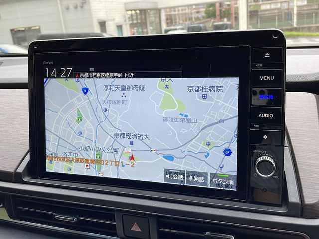 ホンダ オデッセイ ハイブリッド e:HEVアブソルート EX 京都府 2022(令4)年 1.7万km プラチナホワイトパール 純正ナビ/FM/AM/CD/DVD/BT/フルセグTV/AppleCarPlay/HDMI/アラウンドビューモニター/フロント/サイド/バックカメラ/両側パワースライドドア/ホンダセンシング/・レーダークルーズコントロール/・衝突軽減防止装置/・レーンアシスト/・コーナーセンサー/ハーフレザーシート/シートヒーター/AC100V電源/パワーバックドア/ビルトインETC2.0/前後ドラレコ/スペアキー×１