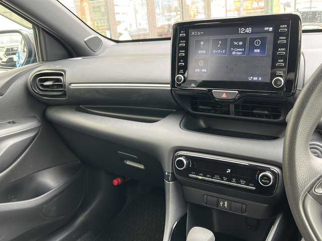 トヨタ ヤリス G 埼玉県 2020(令2)年 1.5万km シアンM 純正ナビ　/(USB/FM/AM/Bluetooth)/バックカメラ　/ドラレコ(F/R)/ワンオーナー　/ETC　/ドアバイザー　/TRC　/オートライト　/オートハイビーム　/ステアリングスイッチ　/電格ミラー　/純正フロア/ライトレベライザー/クルコン追従　/プッシュスタート　/ISOFIX /BSM/プッシュスタート/レーンキープアシスト/LEDライト/イモビライザー/スマートキー/スペアキー