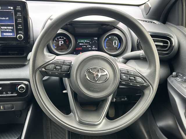 トヨタ ヤリス G 埼玉県 2020(令2)年 1.5万km シアンM 純正ナビ　/(USB/FM/AM/Bluetooth)/バックカメラ　/ドラレコ(F/R)/ワンオーナー　/ETC　/ドアバイザー　/TRC　/オートライト　/オートハイビーム　/ステアリングスイッチ　/電格ミラー　/純正フロア/ライトレベライザー/クルコン追従　/プッシュスタート　/ISOFIX /BSM/プッシュスタート/レーンキープアシスト/LEDライト/イモビライザー/スマートキー/スペアキー