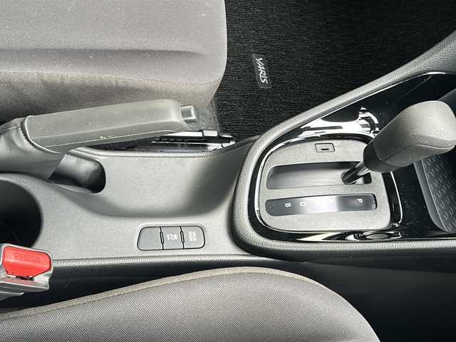 トヨタ ヤリス G 埼玉県 2020(令2)年 1.5万km シアンM 純正ナビ　/(USB/FM/AM/Bluetooth)/バックカメラ　/ドラレコ(F/R)/ワンオーナー　/ETC　/ドアバイザー　/TRC　/オートライト　/オートハイビーム　/ステアリングスイッチ　/電格ミラー　/純正フロア/ライトレベライザー/クルコン追従　/プッシュスタート　/ISOFIX /BSM/プッシュスタート/レーンキープアシスト/LEDライト/イモビライザー/スマートキー/スペアキー