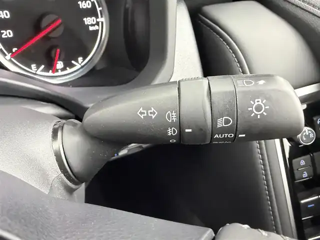 トヨタ ランドクルーザー GRスポーツ 愛知県 2024(令6)年 2.8万km プレシャスホワイトパール ワンオーナー　/サンルーフ/トヨタセーフティーセンス/12.3型ディスプレイナビ/JBLサウンド/・フルセグTV/・Bluetooth/・Applecarplay/・androidauto/レーダークルーズコントロール/前後ドライブレコーダー/全方位カメラ/ブラインドスポットモニター/全席シートヒーター/全席エアシート/パワーシート/赤黒レザーシート/パワーバックドア/クリアランスソナー/LEDヘッドライト/ディライト/電子パーキングシステム