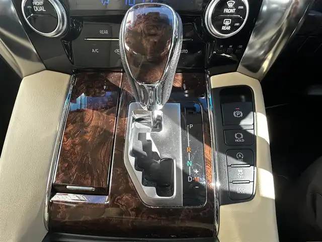 トヨタ アルファード G 富山県 2019(令1)年 4.4万km ホワイトパールクリスタルシャイン 4WD/純正ナビ/Bluetooth/フルセグテレビ/CD/DVD/純正フリップダウンモニター/両側パワースライドドア/パワーバックドア/パワーシート/シートヒーター/エアシート/バックモニター/クルーズコントロール/コーナーセンサー/ドライブレコーダー/ETC2.0/スマートキー/スペアキー1本/オートライト