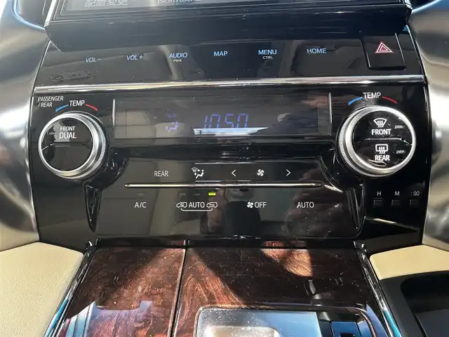 トヨタ アルファード G 富山県 2019(令1)年 4.4万km ホワイトパールクリスタルシャイン 4WD/純正ナビ/Bluetooth/フルセグテレビ/CD/DVD/純正フリップダウンモニター/両側パワースライドドア/パワーバックドア/パワーシート/シートヒーター/エアシート/バックモニター/クルーズコントロール/コーナーセンサー/ドライブレコーダー/ETC2.0/スマートキー/スペアキー1本/オートライト