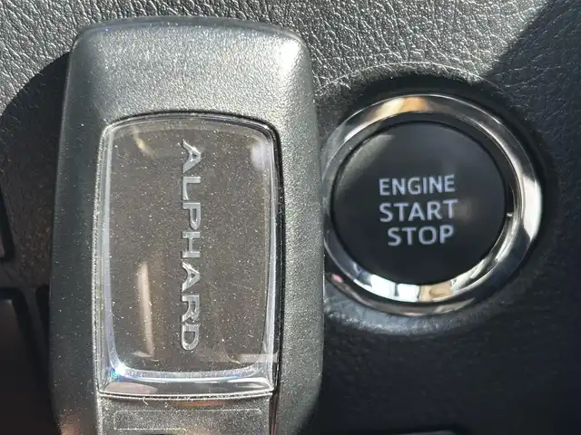 トヨタ アルファード G 富山県 2019(令1)年 4.4万km ホワイトパールクリスタルシャイン 4WD/純正ナビ/Bluetooth/フルセグテレビ/CD/DVD/純正フリップダウンモニター/両側パワースライドドア/パワーバックドア/パワーシート/シートヒーター/エアシート/バックモニター/クルーズコントロール/コーナーセンサー/ドライブレコーダー/ETC2.0/スマートキー/スペアキー1本/オートライト