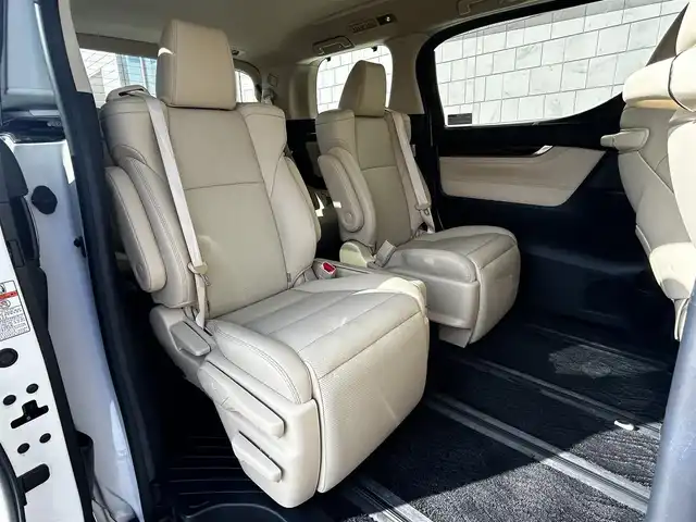 トヨタ アルファード G 富山県 2019(令1)年 4.4万km ホワイトパールクリスタルシャイン 4WD/純正ナビ/Bluetooth/フルセグテレビ/CD/DVD/純正フリップダウンモニター/両側パワースライドドア/パワーバックドア/パワーシート/シートヒーター/エアシート/バックモニター/クルーズコントロール/コーナーセンサー/ドライブレコーダー/ETC2.0/スマートキー/スペアキー1本/オートライト