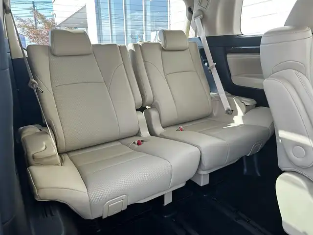 トヨタ アルファード G 富山県 2019(令1)年 4.4万km ホワイトパールクリスタルシャイン 4WD/純正ナビ/Bluetooth/フルセグテレビ/CD/DVD/純正フリップダウンモニター/両側パワースライドドア/パワーバックドア/パワーシート/シートヒーター/エアシート/バックモニター/クルーズコントロール/コーナーセンサー/ドライブレコーダー/ETC2.0/スマートキー/スペアキー1本/オートライト