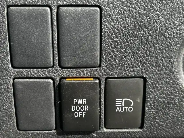 トヨタ アルファード G 富山県 2019(令1)年 4.4万km ホワイトパールクリスタルシャイン 4WD/純正ナビ/Bluetooth/フルセグテレビ/CD/DVD/純正フリップダウンモニター/両側パワースライドドア/パワーバックドア/パワーシート/シートヒーター/エアシート/バックモニター/クルーズコントロール/コーナーセンサー/ドライブレコーダー/ETC2.0/スマートキー/スペアキー1本/オートライト