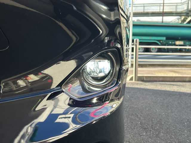 トヨタ ハリアー プレミアム 京都府 2016(平28)年 5.5万km スパークリングブラックパールクリスタルシャイン ワンオーナー/社外メモリナビ/フルセグテレビ/バックカメラ/Bluetooth/アイドリングストップ/ウィンカーミラー/クルーズコントロール/ドアバイザー/プッシュスタート/パワーバックドア/ETC/デジタルインナーミラー