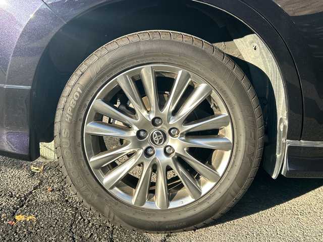 トヨタ ハリアー プレミアム 京都府 2016(平28)年 5.5万km スパークリングブラックパールクリスタルシャイン ワンオーナー/社外メモリナビ/フルセグテレビ/バックカメラ/Bluetooth/アイドリングストップ/ウィンカーミラー/クルーズコントロール/ドアバイザー/プッシュスタート/パワーバックドア/ETC/デジタルインナーミラー