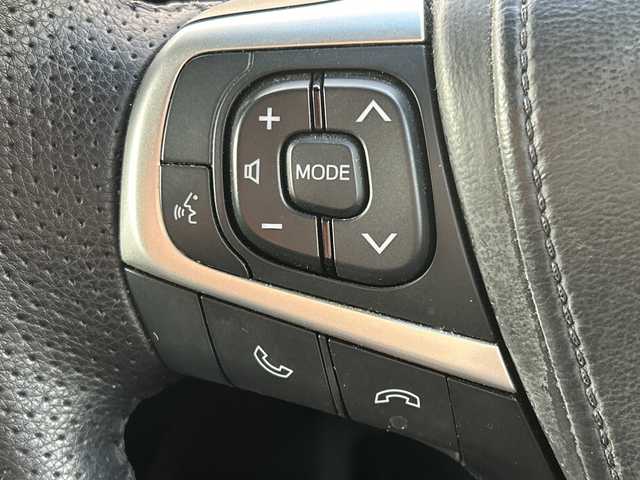 トヨタ ハリアー プレミアム 京都府 2016(平28)年 5.5万km スパークリングブラックパールクリスタルシャイン ワンオーナー/社外メモリナビ/フルセグテレビ/バックカメラ/Bluetooth/アイドリングストップ/ウィンカーミラー/クルーズコントロール/ドアバイザー/プッシュスタート/パワーバックドア/ETC/デジタルインナーミラー