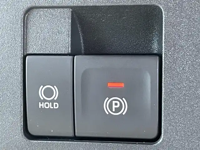 ダイハツ ムーヴ キャンバス ストライプス G ターボ 香川県 2023(令5)年 0.1万km シャイニングホワイトパール/サンドベージュメタリック 登録時走行距離1036km/純正10型ナビ【NMZN-Z73DS】/（HDMI/フルセグTV/Bluetooth/DVD/MSV/USB）/バックカメラ/純正ドライブレコーダー（ナビ連動）/レーダー探知機/両側電動スライドドア（ウェルカムオープン機能）/衝突軽減ブレーキ/レーンキープアシスト/コーナーセンサー/アダプティブクルーズコントロール/電動パーキングブレーキ/オートブレーキホールド/ステアリングスイッチ/白革調シートカバー/前席シートヒーター/ホッとカップホルダー（保温機能）/オートライト/LEDヘッドライト/LEDフォグライト/ETC/純正フロアマット/純正ドアバイザー/オート開閉機能付電動格納ミラー/ISOFIX/スマートキー/プッシュスタート